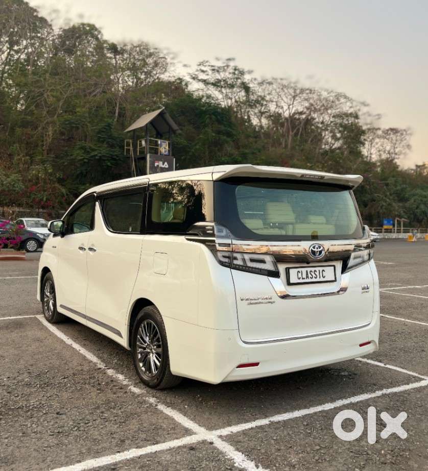 Toyota Vellfire 2.5 Hybrid, 2020, Diesel