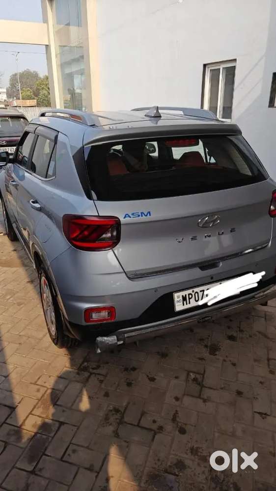 Service Record Original Paint Hyuandi Venue Better Than Brezza Maruti