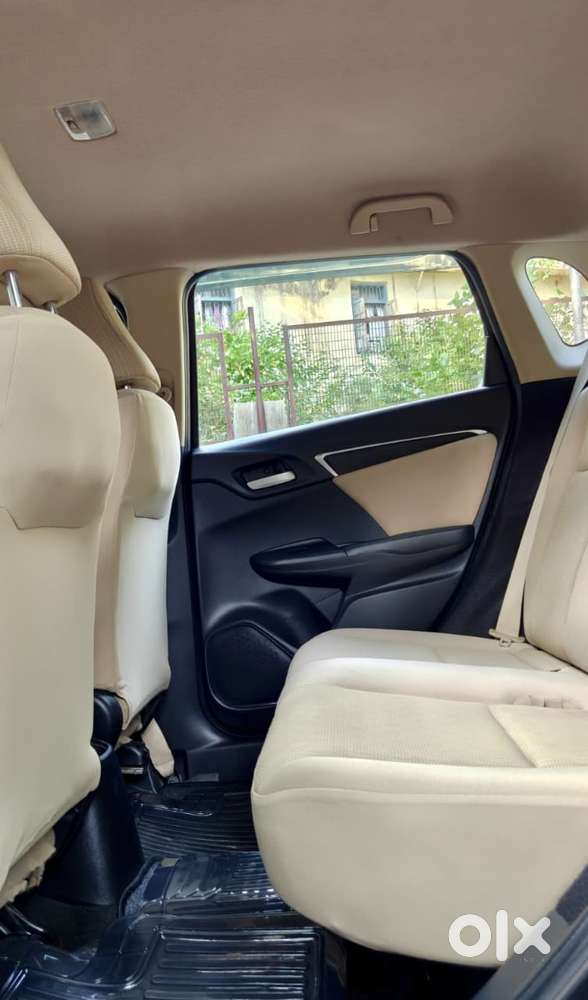 Honda Jazz V Automatic, 2017, Petrol