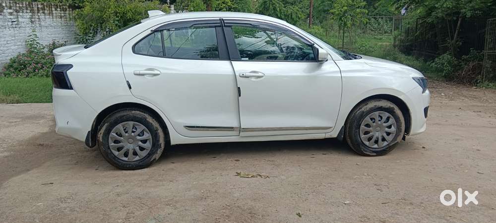 Maruti Suzuki Swift Dzire 1.3 Vxi, 2025, Cng & Hybrids