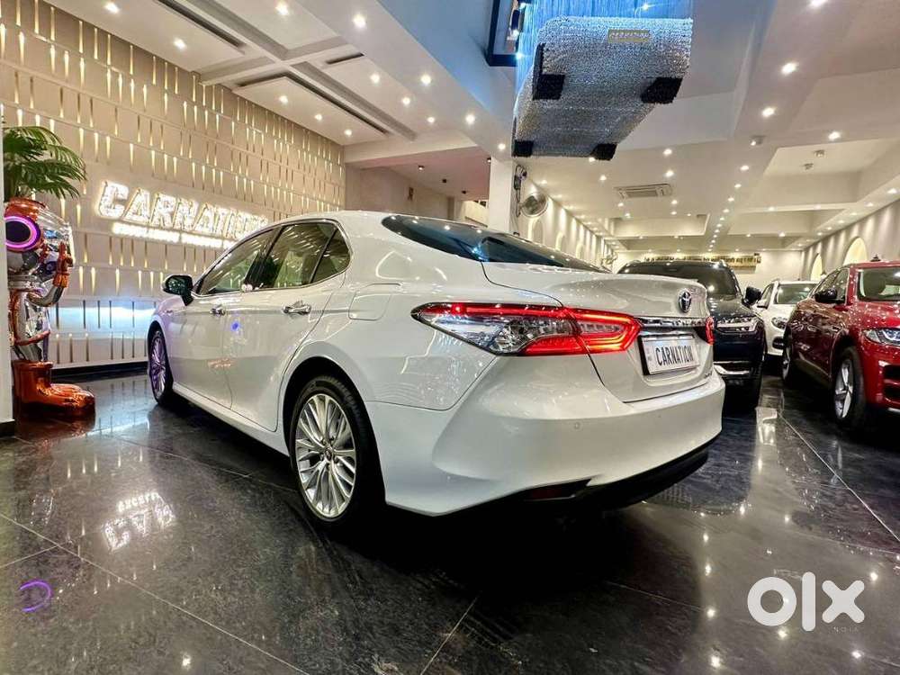 Toyota Camry 2.5 Hybrid, 2021, Petrol