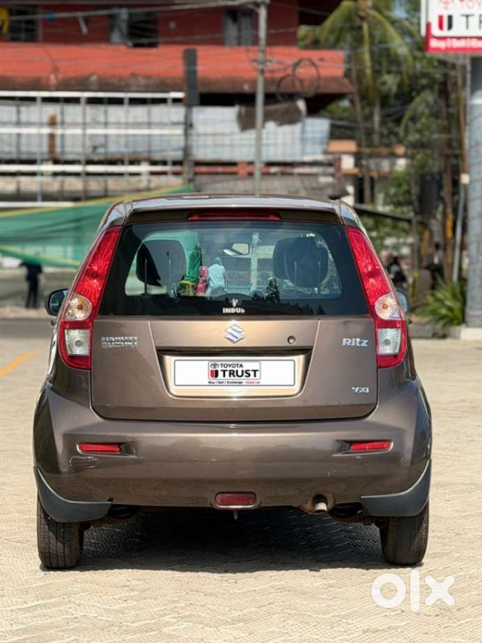 Maruti Suzuki Ritz Vxi, 2014, Petrol