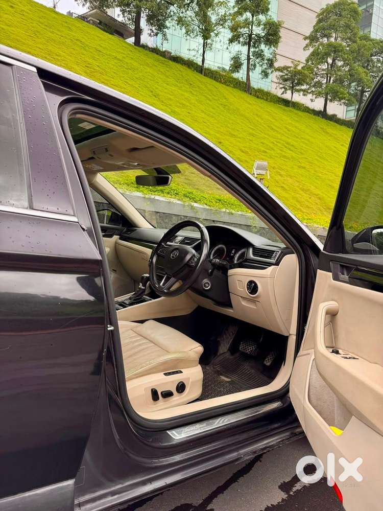 Skoda New Superb, 2017, Petrol