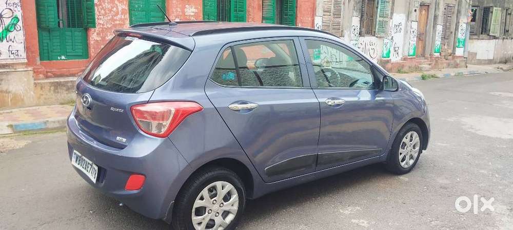 Hyundai Grand I10 2013-2016 Crdi Sportz, 2014, Petrol