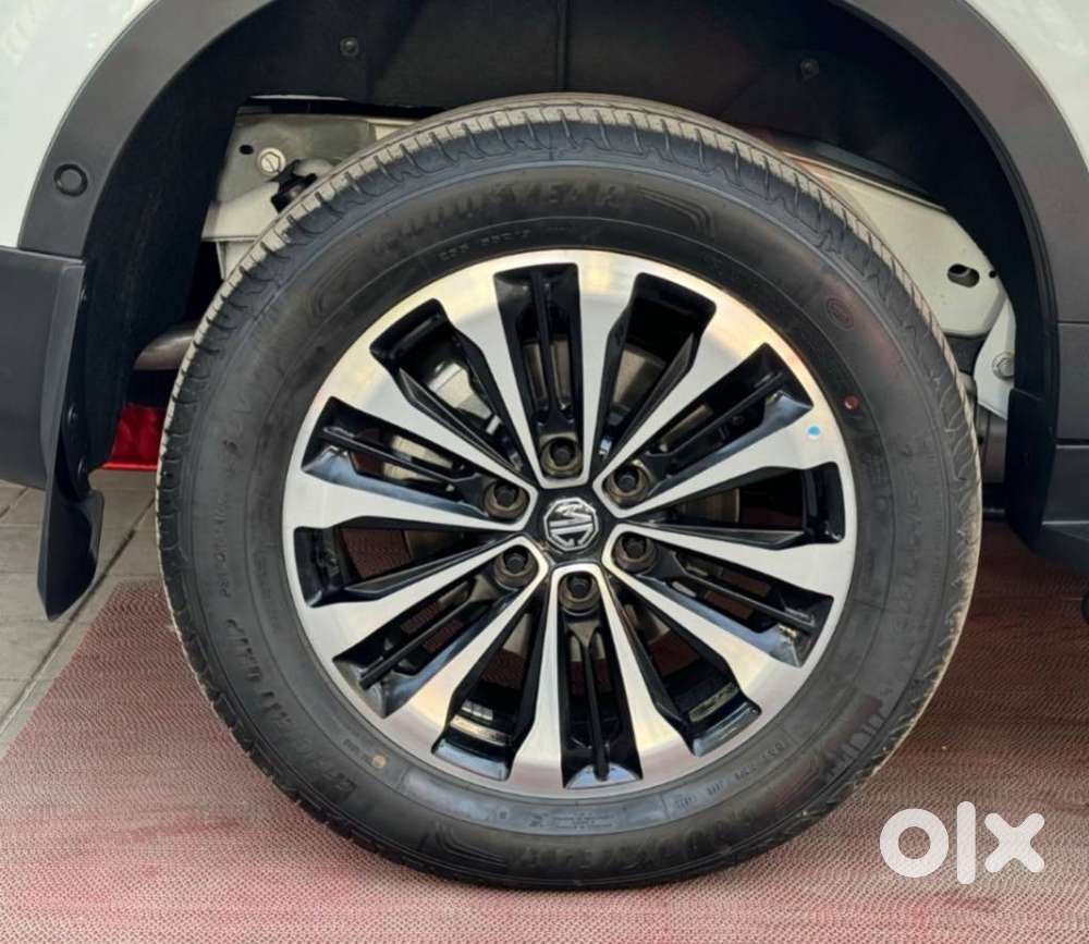 Mg Gloster Savvy 4x2 7str, 2024, Diesel