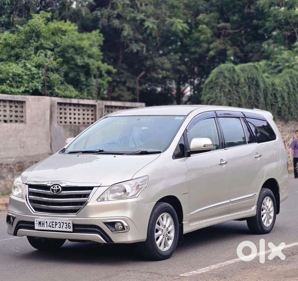 Toyota Innova 2.5 Vx 8 Str Bs-iii, 2014, Diesel