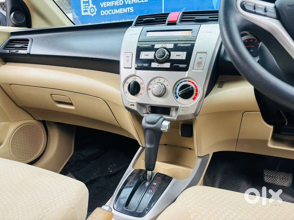 Honda City 1.5 V At, 2011, Petrol