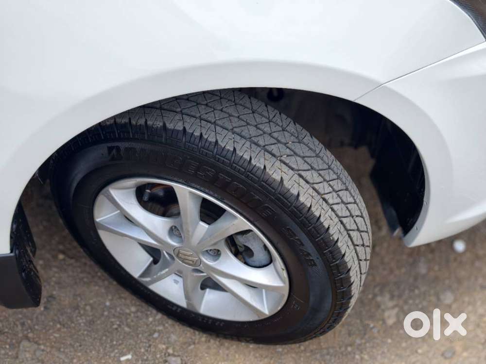 Maruti Suzuki Swift Dzire 2015-2017 1.2 Vxi, 2015, Petrol