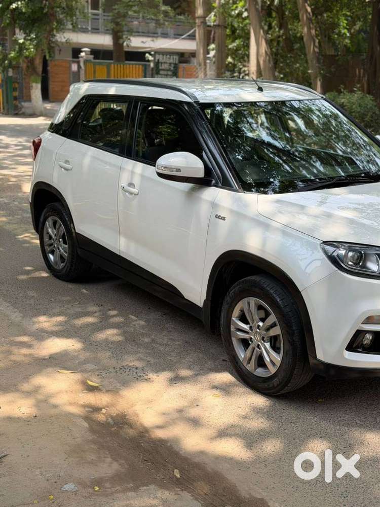 Maruti Suzuki Brezza Zdi+ Dual Tone, 2017, Diesel