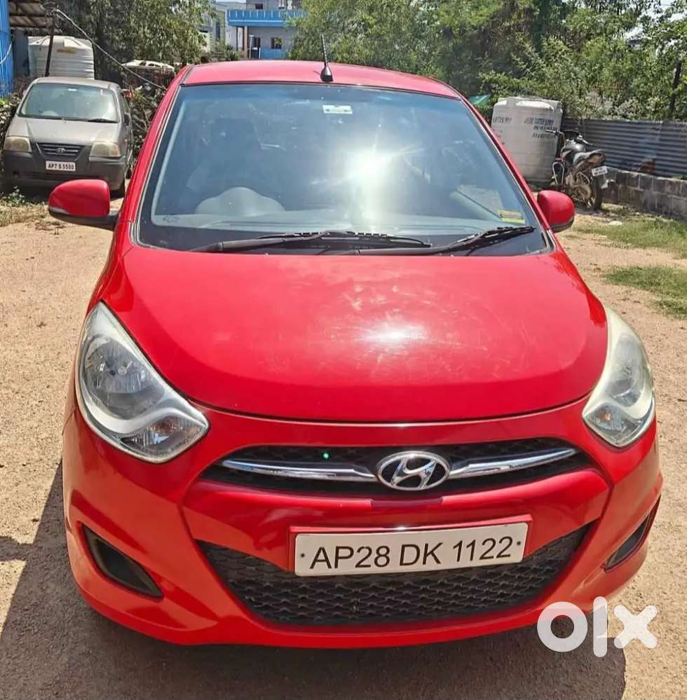 Hyundai I10 Sportz Petrol 2013
