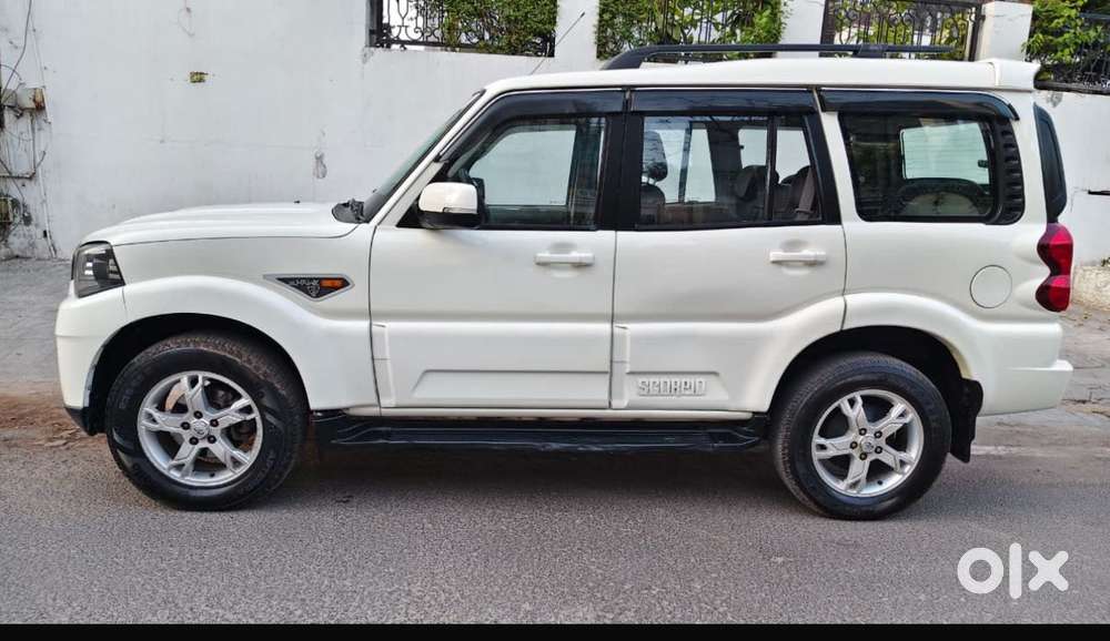 Mahindra Scorpio Classic 2.2 S Mt 7 Str, 2017, Diesel