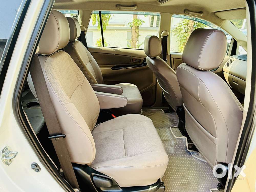 Toyota Innova 2.5 Gx 7 Seater Bs Iv, 2016, Diesel
