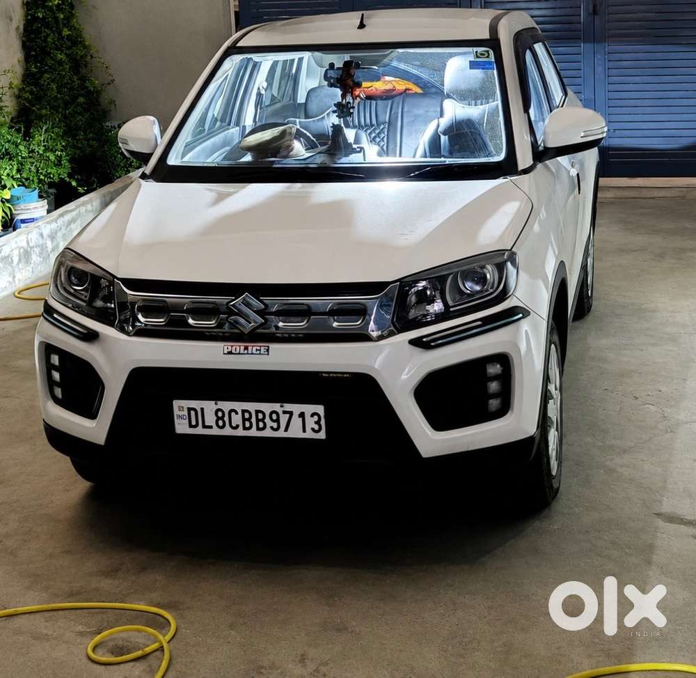 Next To Showroom Condition Brezza Cng