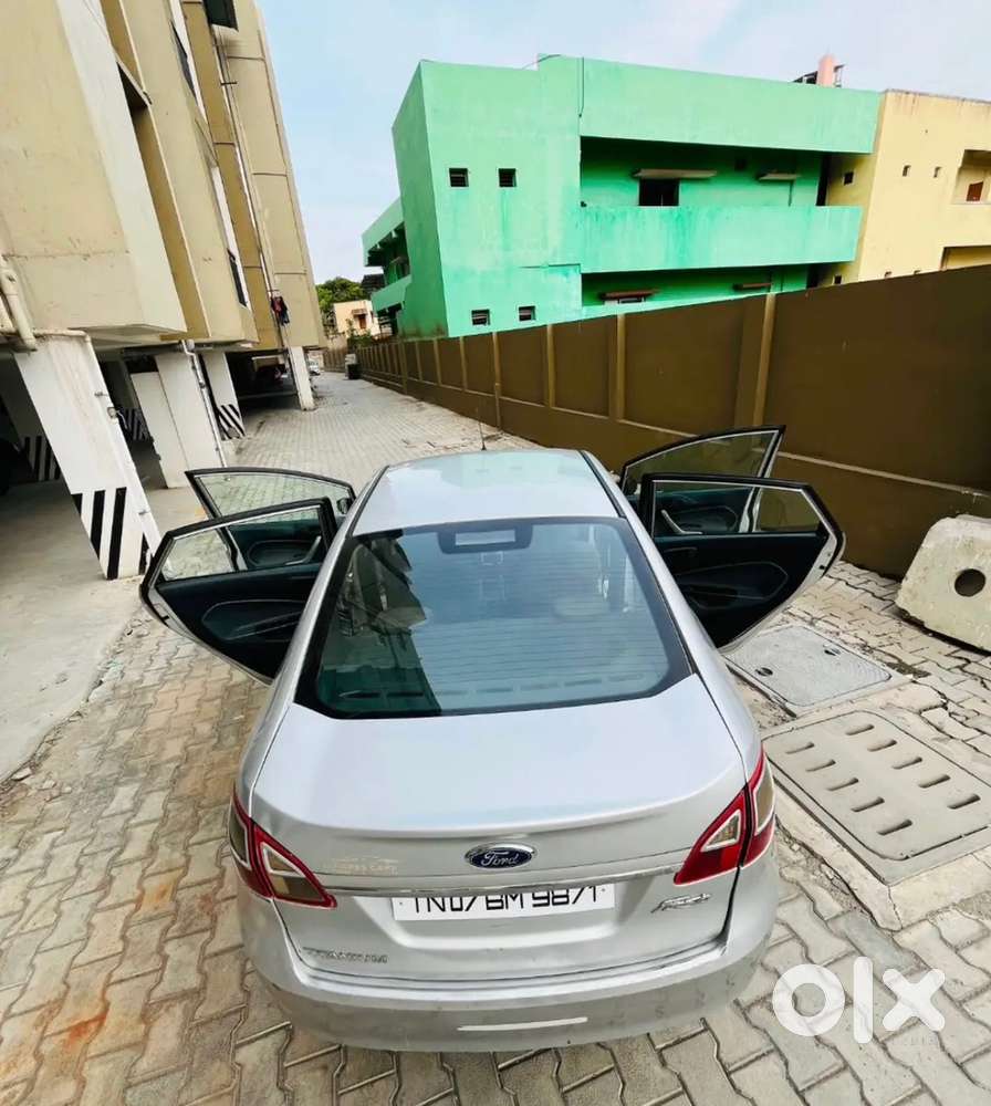 Ford Fiesta 2011 Petrol Manual