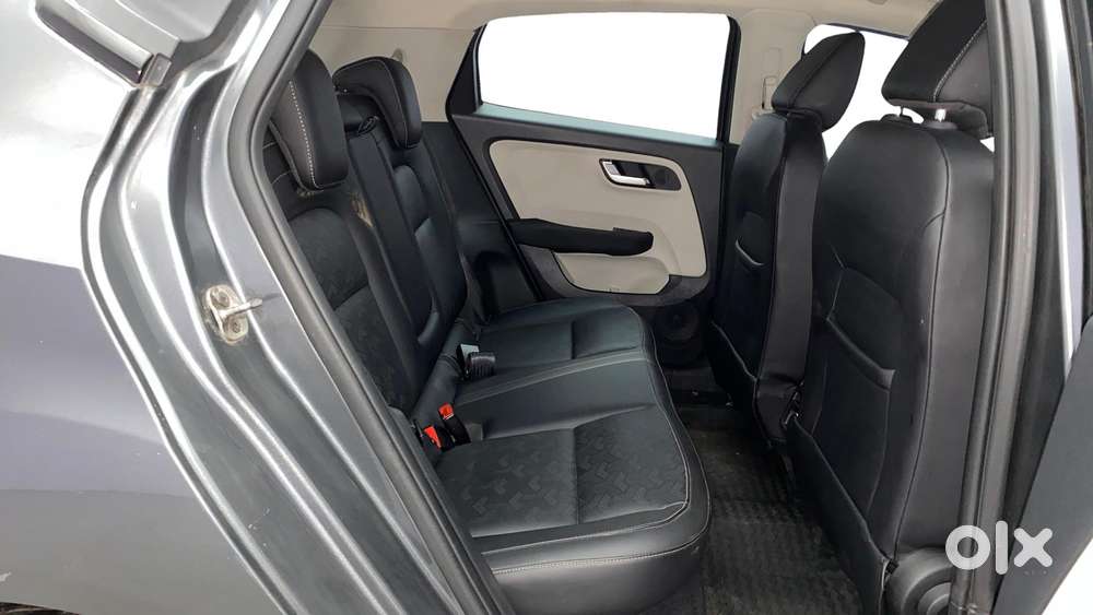 Tata Altroz 1.2 Xz Plus Petrol, 2021, Petrol