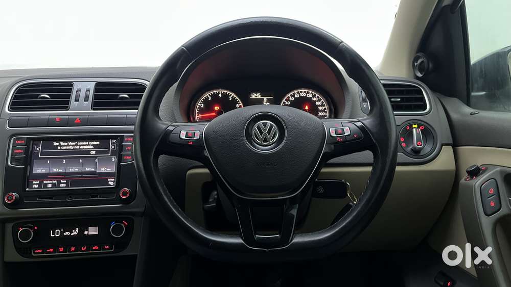 Volkswagen Vento Petrol Highline At, 2022, Petrol