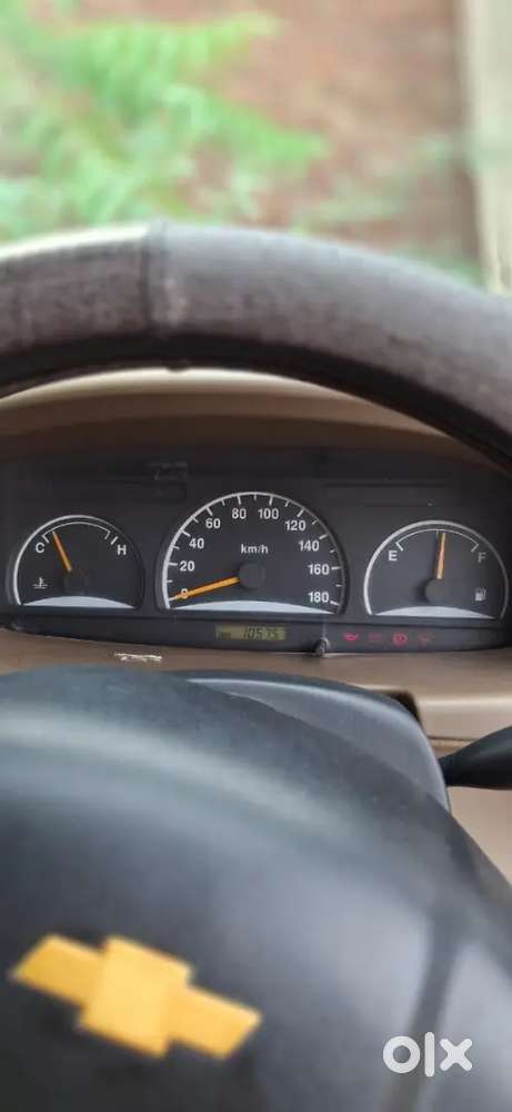 Chevrolet Tavera Ls 2011