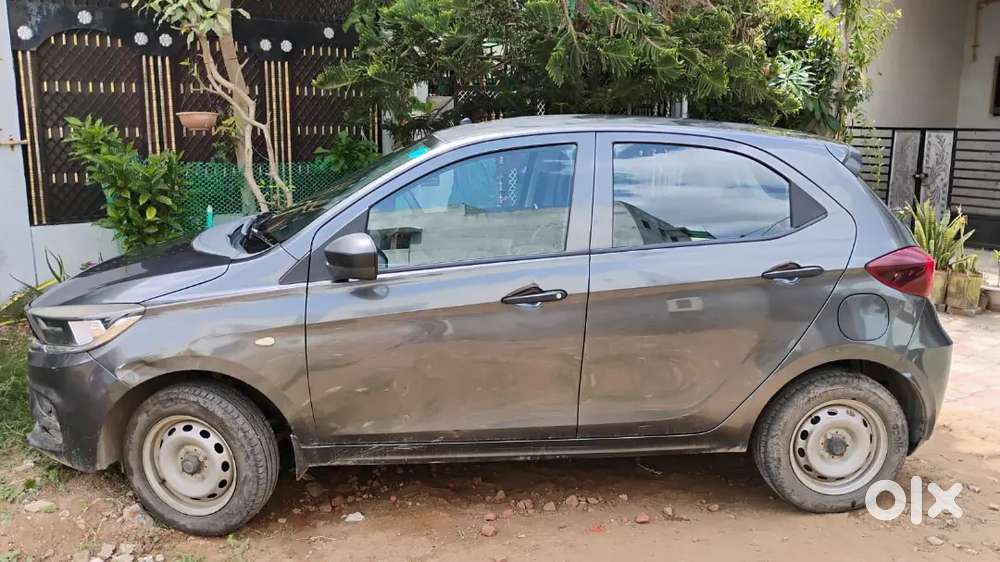 Tata Tiago Petrol In Very Good Condition