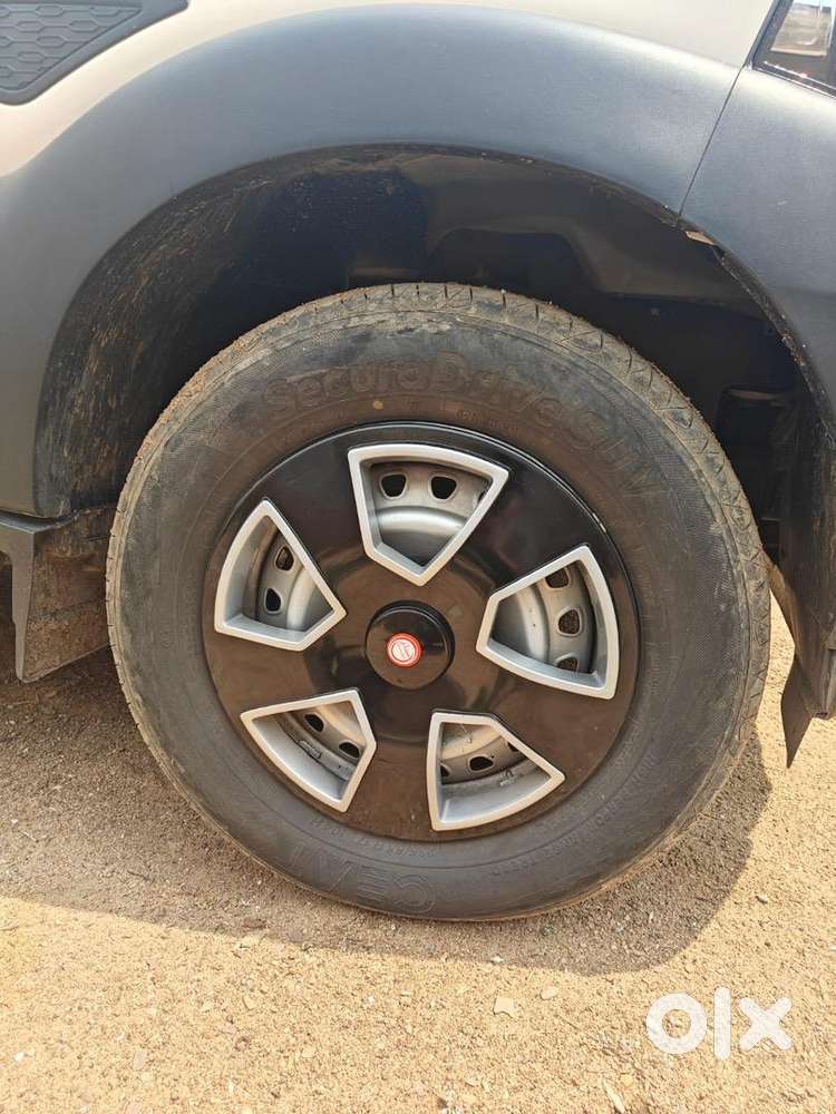 Mahindra Diesel Car 20-09-22