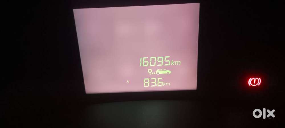 ગાડી કી એવરેજ અચ્છી હૈ કિડ ગાડી હૈ 2021 કા મોડલ હે 16000 ઘૂમી હૈ