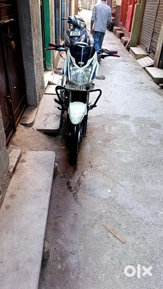 TVS Sport Bike 2018