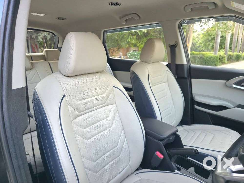 Kia Carens 1.5 Prestige 7 Str, 2022, Petrol