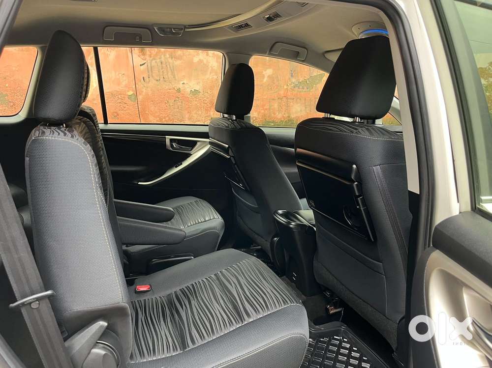 Toyota Innova Crysta 2.4 V 7 Str, 2019, Diesel