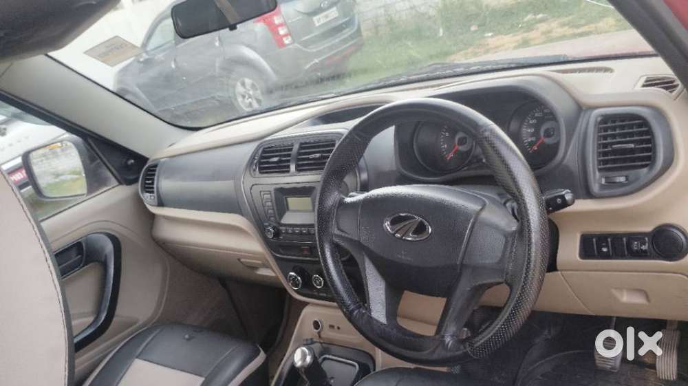 Mahindra Tuv 300 T6 Plus Amt, 2016, Diesel