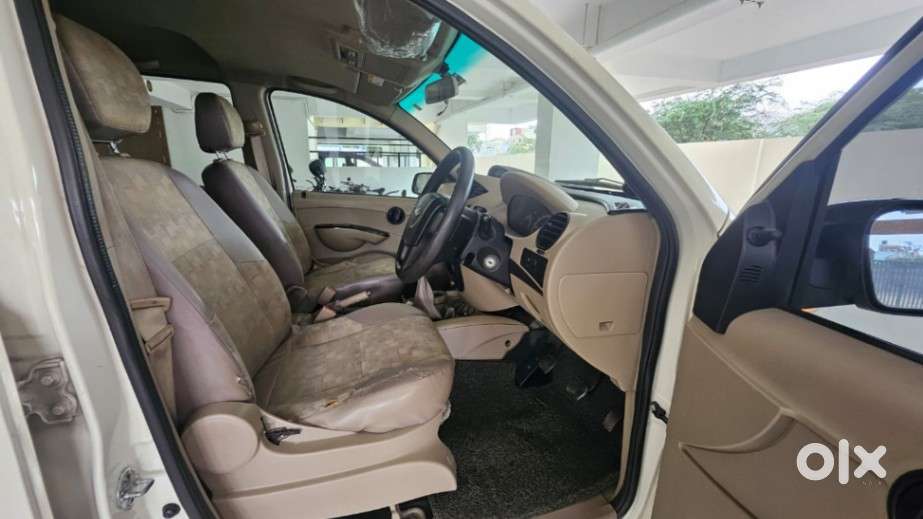 Mahindra Xylo, 2017