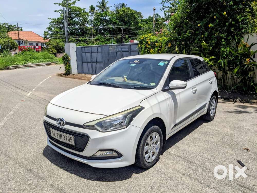 Hyundai Elite I20 Sportz (o) 1.2, 2016, Petrol