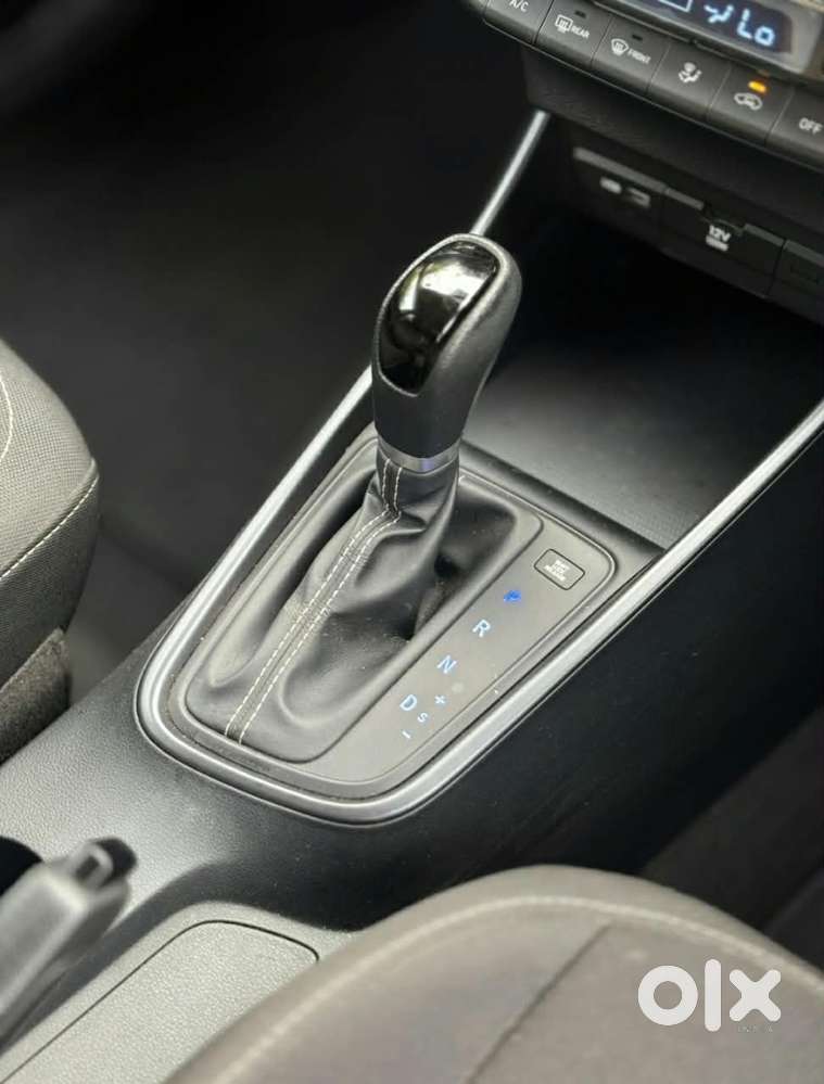 Hyundai I20 Sportz 1.4 At Vtvt, 2022, Petrol