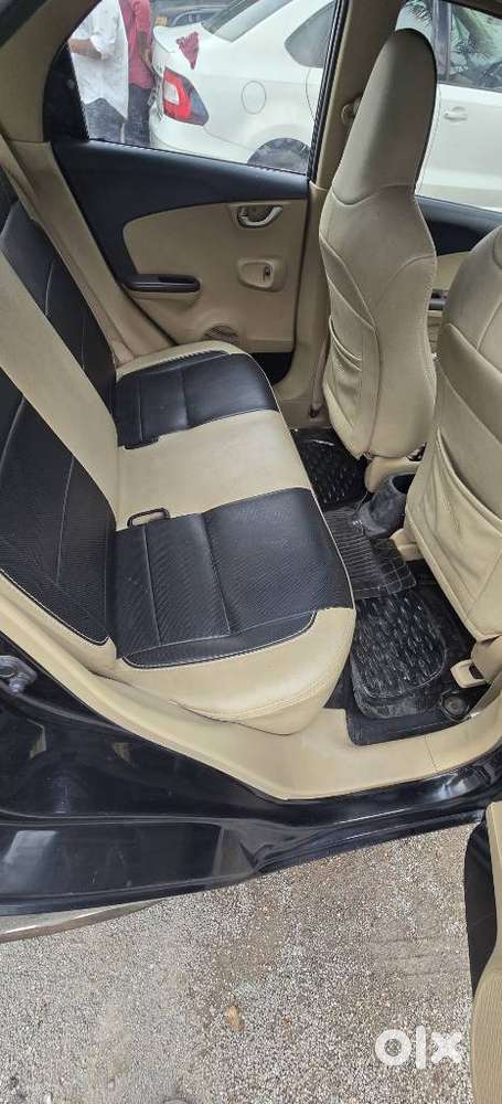 Honda Brio V Automatic, 2013, Petrol