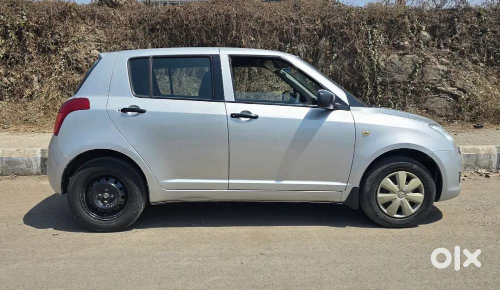 Maruti Suzuki Swift 2011 Cng & Hybrids 120000 Km Driven