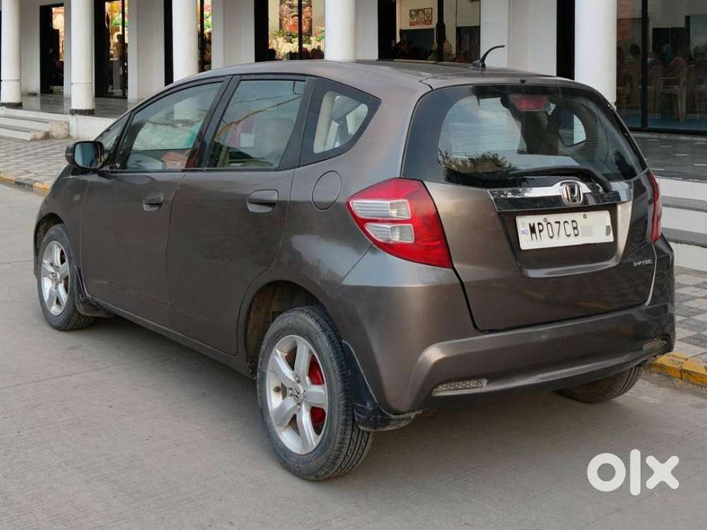 Honda Jazz V Mt Privilege, 2012, Petrol