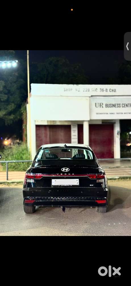 Hyundai Verna Petrol 2024