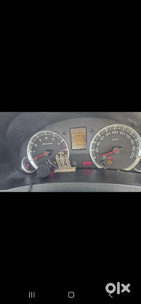 Maruti Suzuki Swift Dzire 2015 Petrol 121400 Km Driven