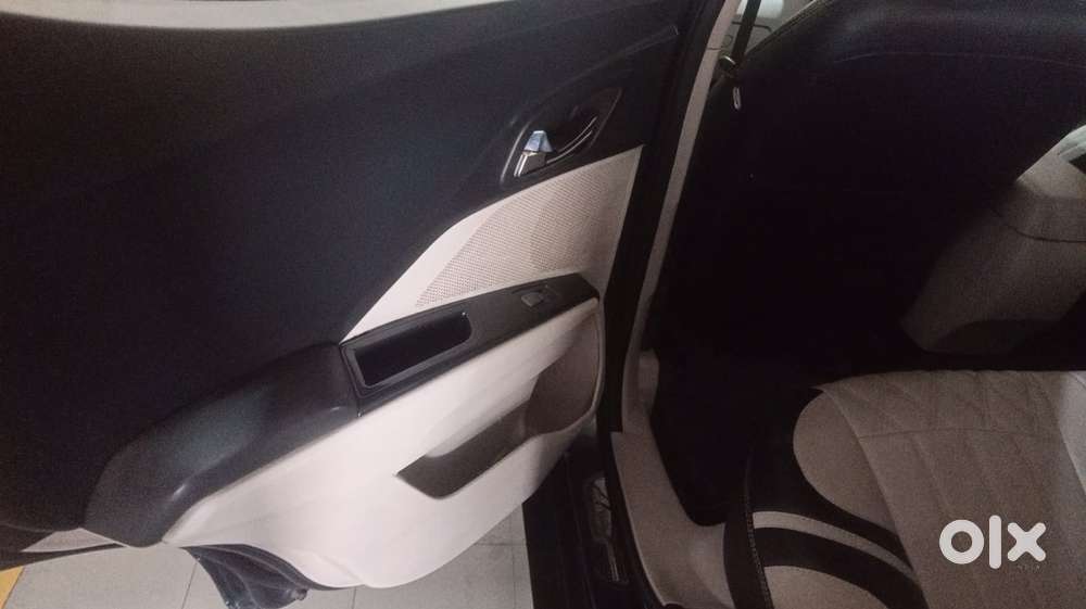 Mahindra Xuv300 Turbo2019 Diesel Well Maintained