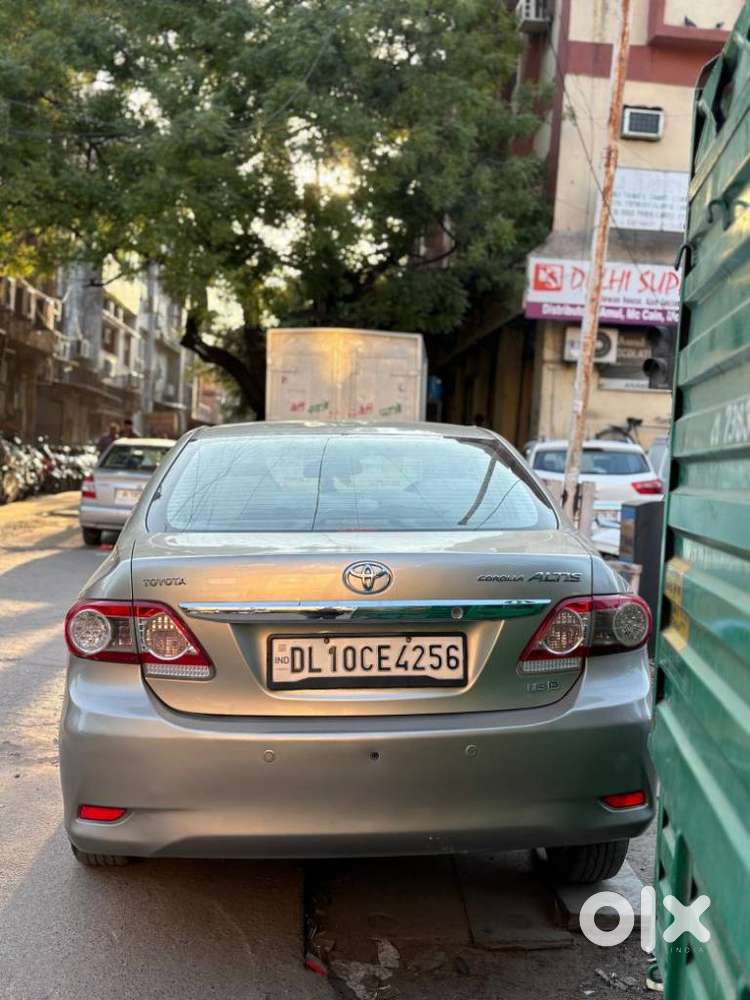 Toyota Corolla Altis 1.8g Limited, 2013, Petrol