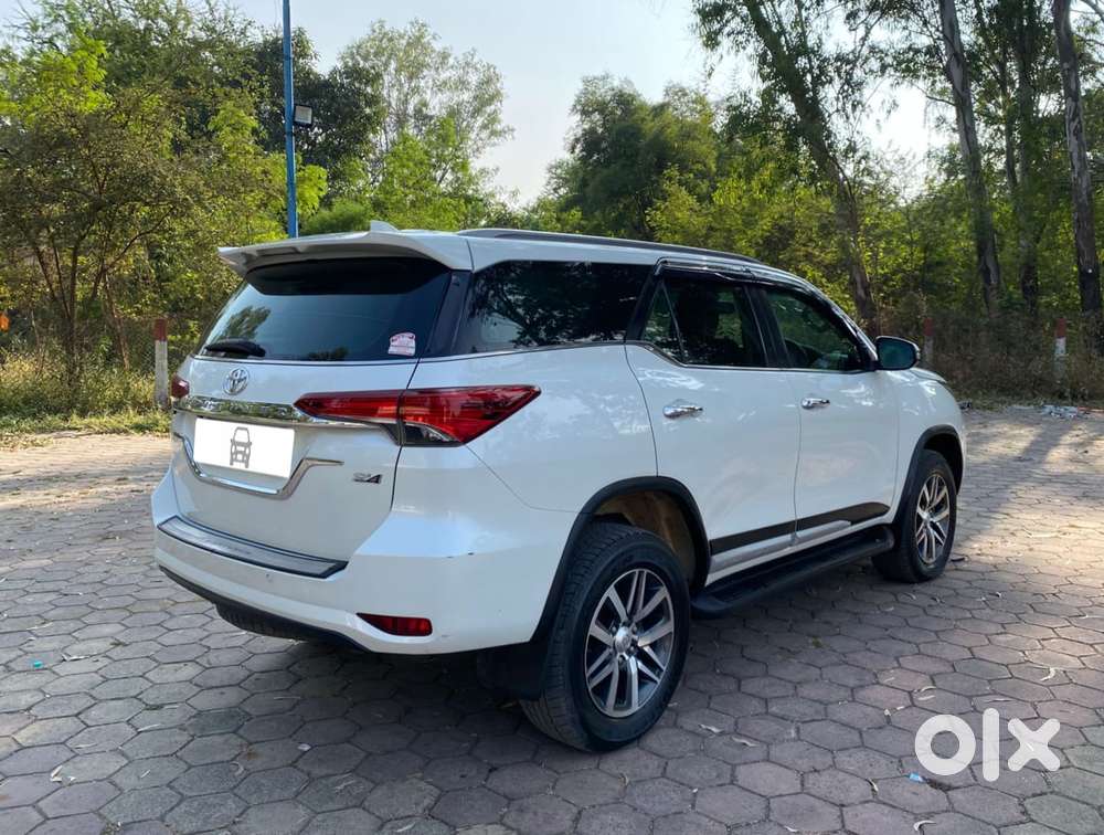 Toyota Fortuner 4x4 Mt 2.8 Diesel, 2019, Diesel
