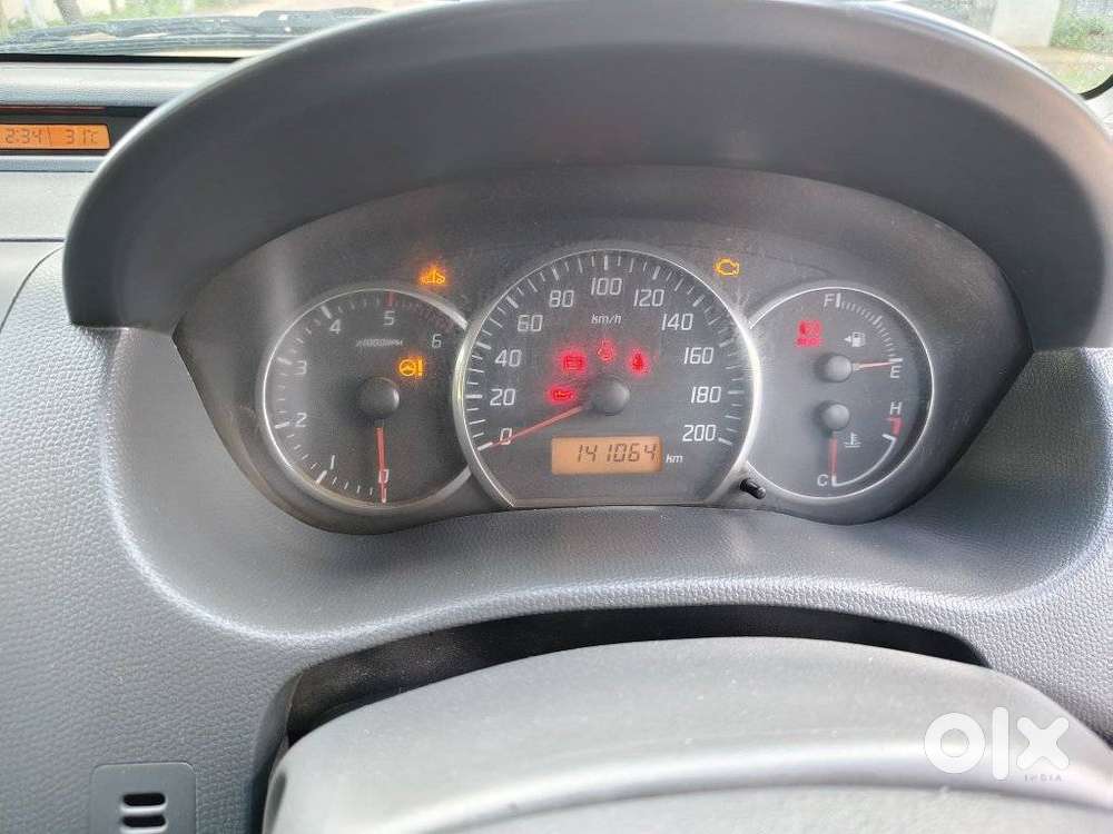 Maruti Suzuki Swift Dzire Vdi At, 2010, Diesel