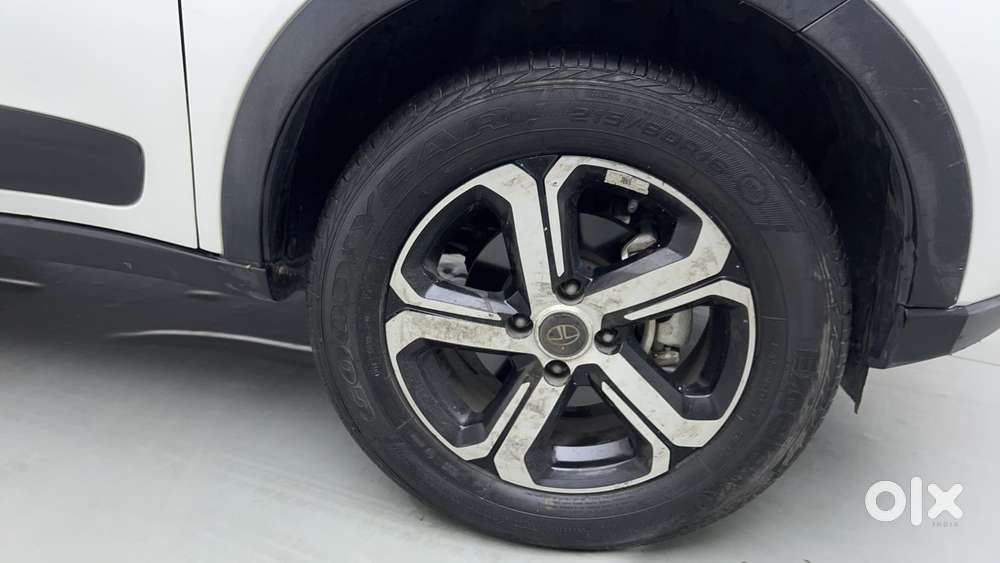 Tata Nexon 1.2 Revotron Xz Plus, 2022, Petrol