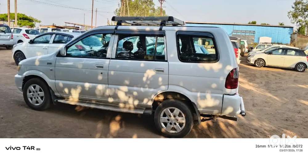 Chevrolet Tavera 2013 Diesel 18000 Km Driven
