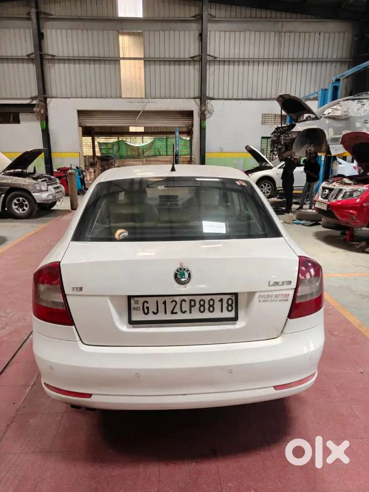 Skoda Laura Elegance 2011 Diesel