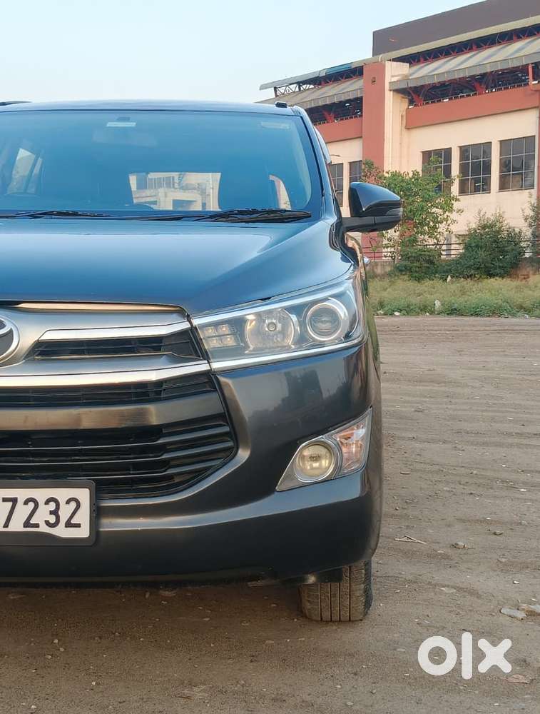 Toyota Innova Crysta 2.4 Vx Mt 8s, 2017, Diesel
