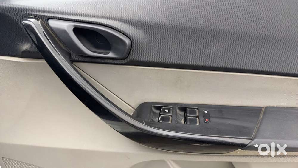 Tata Tiago 1.2 Revotron Xm, 2018, Petrol