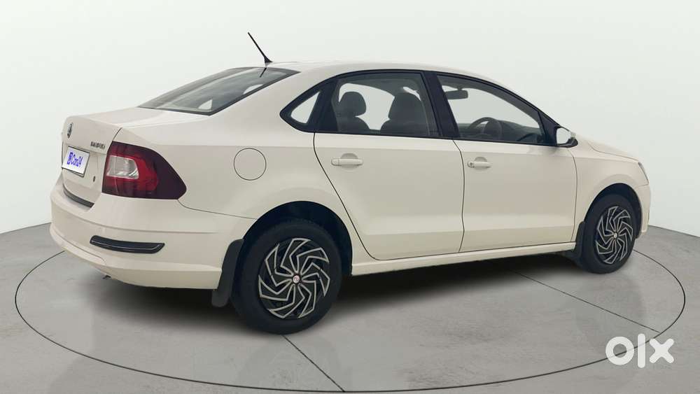 Skoda Rapid 1.0 Tsi Active, 2020, Petrol