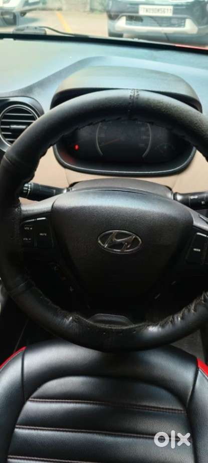 Hyundai Grand I10 Sportz O 1.2, 2017, Petrol
