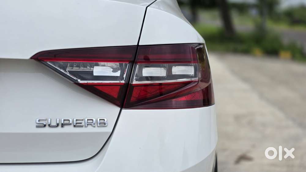 Skoda Superb L&k 1.8 Tsi At, 2019, Petrol