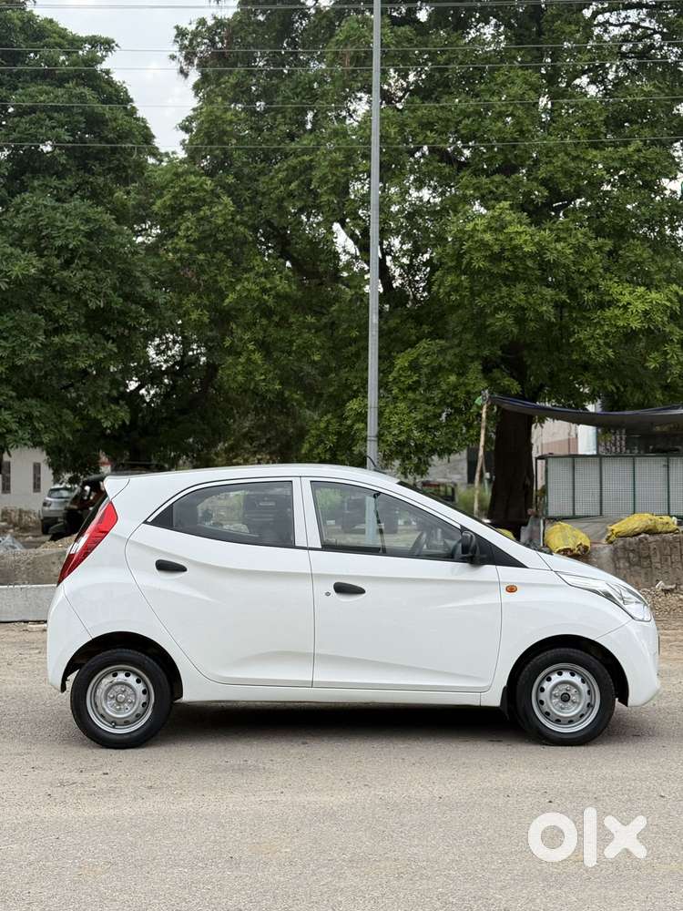 Hyundai Eon Era +, 2017, Petrol