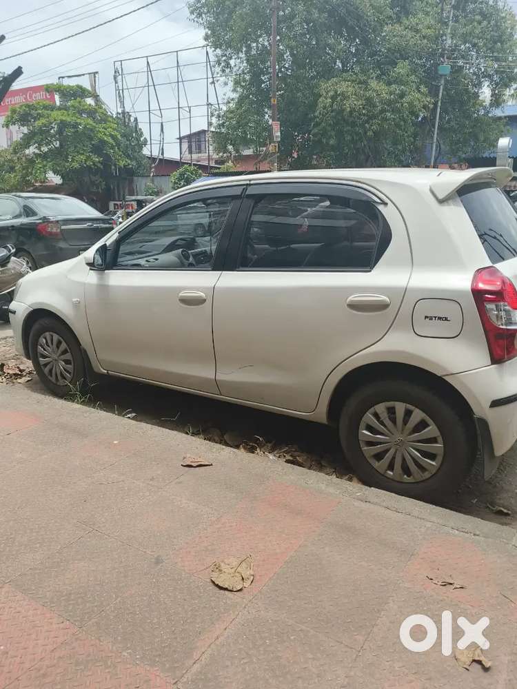 Toyota Etios [2014] Manual Petrol